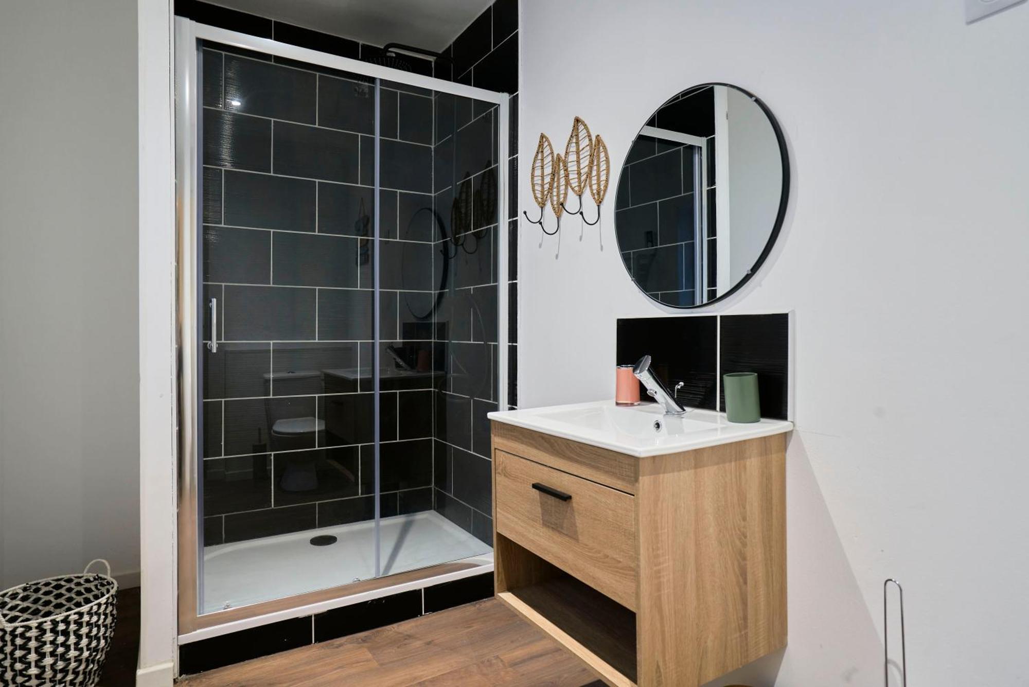 Apartmán Ng Prestige - Miln 1 - Balneo - Wifi & Netflix Roubaix Exteriér fotografie